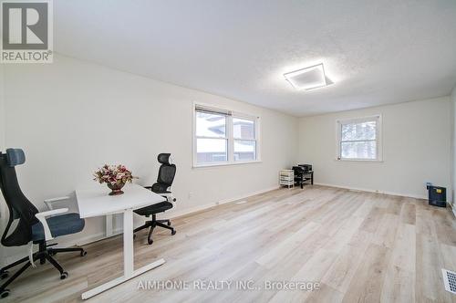 222 Richmond Street, Richmond Hill, ON - Indoor Photo Showing Office