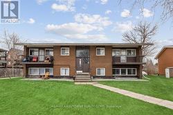3 - 2350 QUEENSWAY DRIVE  Burlington, ON L7R 3T3