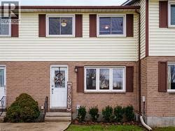 242 RICHARDSON Drive  Port Dover, ON N0A 1N4