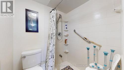 909 - 330 Mill Street S, Brampton, ON - Indoor Photo Showing Bathroom
