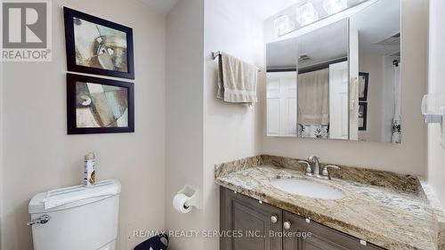 909 - 330 Mill Street S, Brampton, ON - Indoor Photo Showing Bathroom