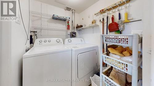909 - 330 Mill Street S, Brampton, ON - Indoor Photo Showing Laundry Room
