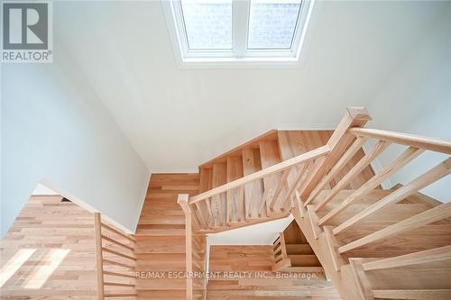 377 Provident Way, Hamilton, ON - Indoor Photo Showing Other Room