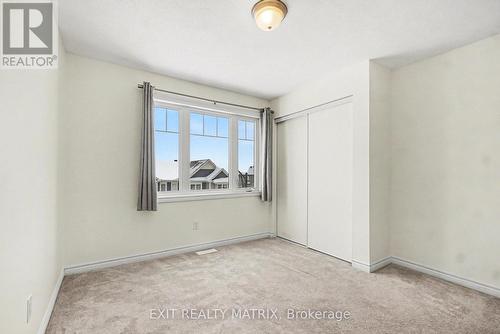 370 Willow Aster Circle, Ottawa, ON - Indoor Photo Showing Other Room