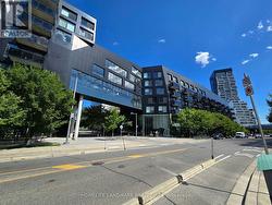 450 - 47 LOWER RIVER STREET  Toronto, ON M5A 0G1