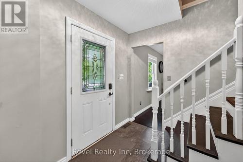 6 Bayside Road, Tiny, ON - Indoor Photo Showing Other Room