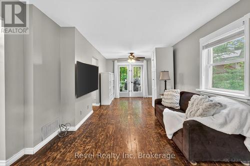 6 Bayside Road, Tiny, ON - Indoor