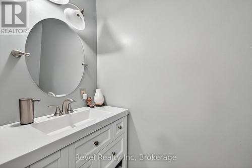 6 Bayside Road, Tiny, ON -  Photo Showing Bathroom