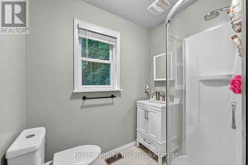 6 Bayside Road, Tiny, ON - Indoor Photo Showing Bathroom