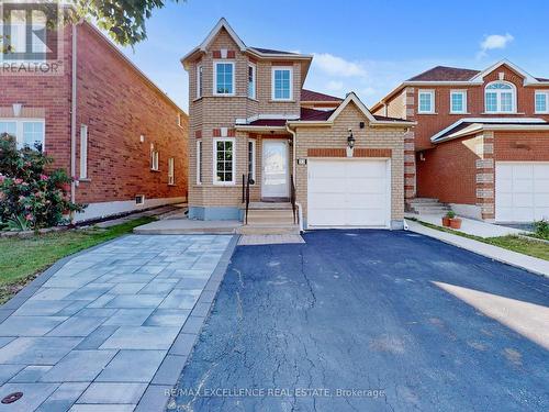 23 ARTHURS CRESCENT  Brampton, ON L6Y 4Y2