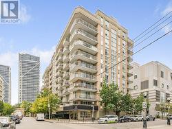 305 - 18 STAFFORD STREET  Toronto, ON M5V 3W4