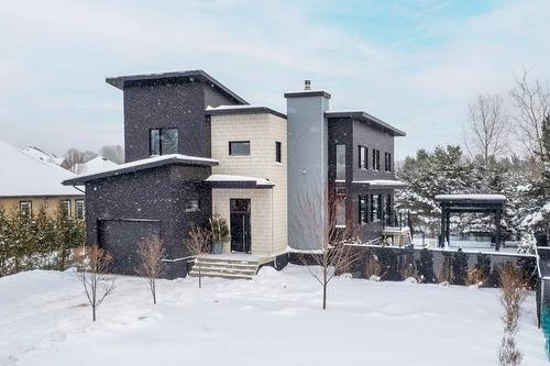 175 Rue des Oeillets  Mont-Tremblant, QC J8E 0R5