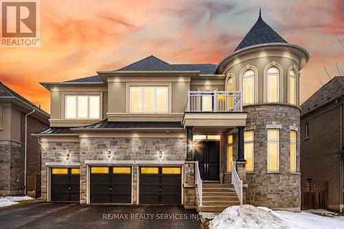 36 WEST COAST TRAIL  King, ON L7B 0A4