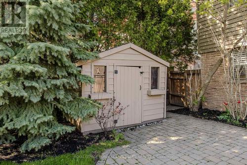 1858 Heather Hills Drive, Burlington, ON - Outdoor