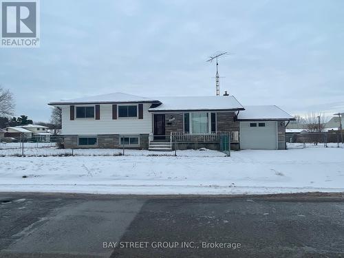 6826 STOKES STREET N  Niagara Falls, ON L2G 2H3