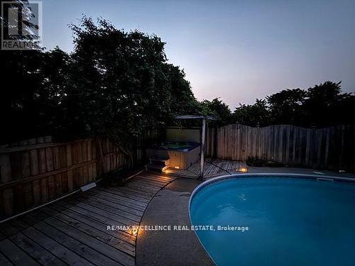 60 Denlow Street, Kitchener, ON - Outdoor