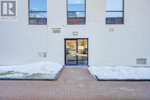 1106 - 1 Reidmount Avenue, Toronto, ON - Outdoor