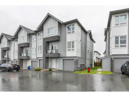 13 3323 ROCKHILL PLACE  Abbotsford, BC V2T 0J9