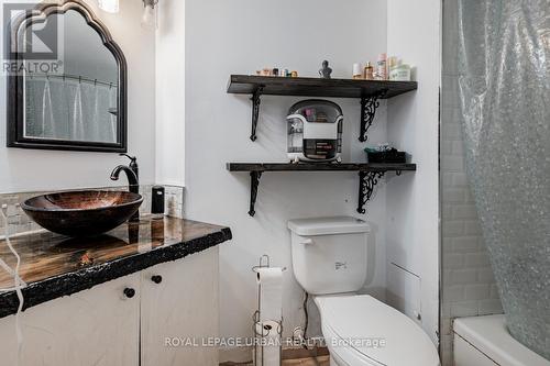 505 - 25 Maitland Street, Toronto, ON - Indoor Photo Showing Bathroom