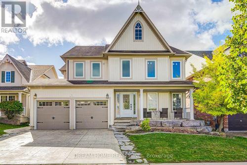 23 VISCOUNT WAY  East Gwillimbury, ON L0G 1M0