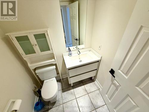 920 Mandolin Place, Mississauga, ON - Indoor Photo Showing Bathroom