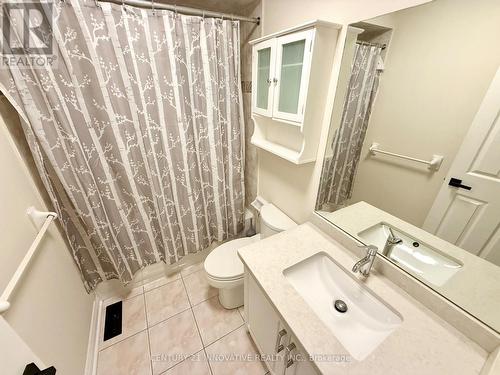 920 Mandolin Place, Mississauga, ON - Indoor Photo Showing Bathroom