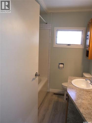113 Railway Avenue, Richmound, SK - Indoor Photo Showing Bathroom