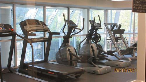 Exercise room - 207-3581 Boul. Gouin E., Montréal (Montréal-Nord), QC - Indoor Photo Showing Gym Room