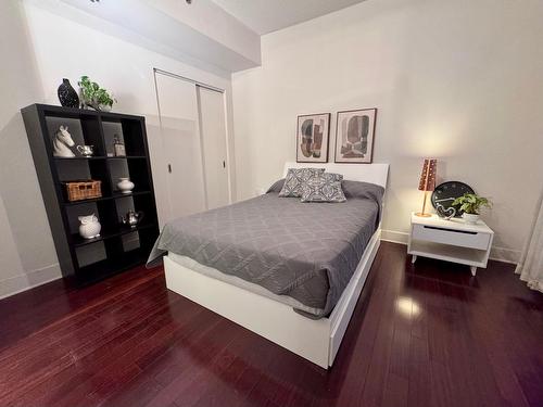 Chambre à coucher principale - 1201-441 Av. Du Président-Kennedy, Montréal (Ville-Marie), QC - Indoor Photo Showing Bedroom