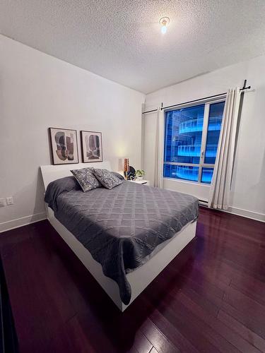 Chambre à coucher principale - 1201-441 Av. Du Président-Kennedy, Montréal (Ville-Marie), QC - Indoor Photo Showing Bedroom
