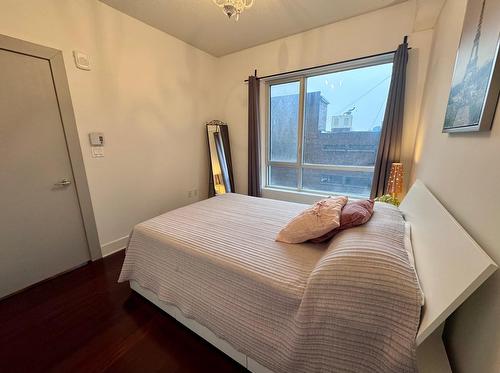 Chambre à coucher - 1201-441 Av. Du Président-Kennedy, Montréal (Ville-Marie), QC - Indoor Photo Showing Bedroom