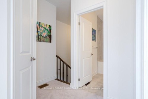 1309 Anthonia Trail, Oakville, ON - Indoor Photo Showing Other Room