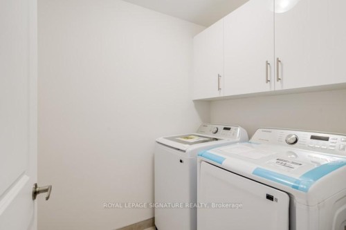 1309 Anthonia Trail, Oakville, ON - Indoor Photo Showing Laundry Room