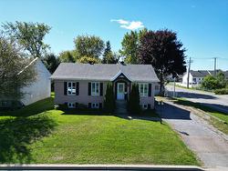 615 Rue Lacerte  Trois-Rivières, QC G9A 3C1