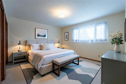 41 Coleridge Park Dr, Winnipeg, MB 