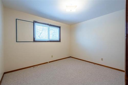 41 Coleridge Park Dr, Winnipeg, MB 