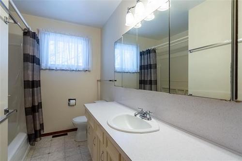 41 Coleridge Park Dr, Winnipeg, MB 