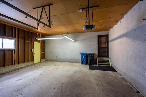 41 Coleridge Park Dr, Winnipeg, MB 