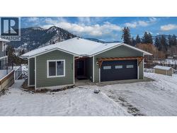 2123 Mountain View Avenue  Lumby, BC V0E 2G0