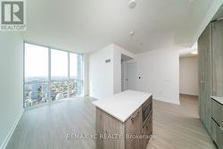 4702 - 1 YORKVILLE AVENUE  Toronto, ON M4W 0B1