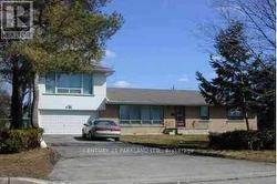 MAIN FLOOR - 95 FAIRGLEN AVENUE  Toronto, ON M1W 1A8