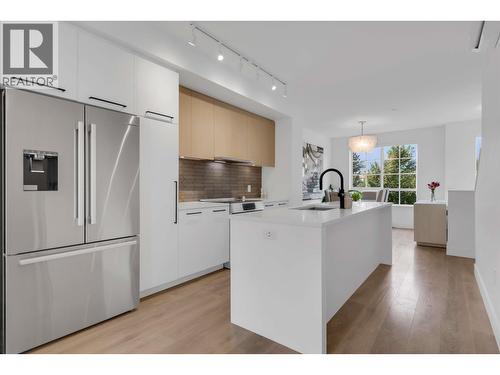 38053 HELM WAY  Squamish, BC V8B 2A1