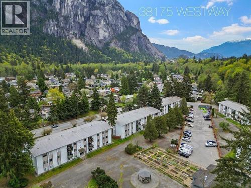26 38175 WESTWAY AVENUE  Squamish, BC V8B 0C2
