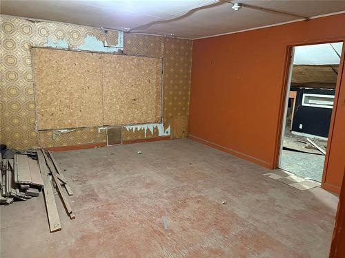 436 Hossack Avenue, Killarney, MB 