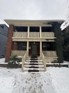 102-8 Thorncliffe Avenue  Toronto, ON M4K 1V5