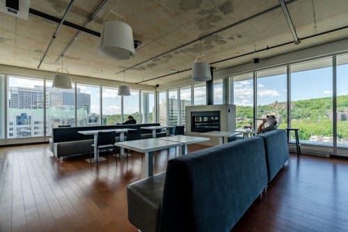 Common room - 2048-1414 Rue Chomedey, Montréal (Ville-Marie), QC - Indoor With Fireplace