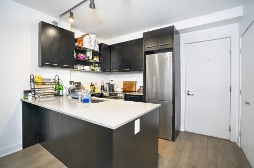 Kitchen - 2048-1414 Rue Chomedey, Montréal (Ville-Marie), QC - Indoor Photo Showing Kitchen