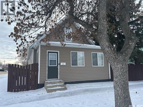 379 Stadacona STREET E  Moose Jaw, SK S6H 0J5