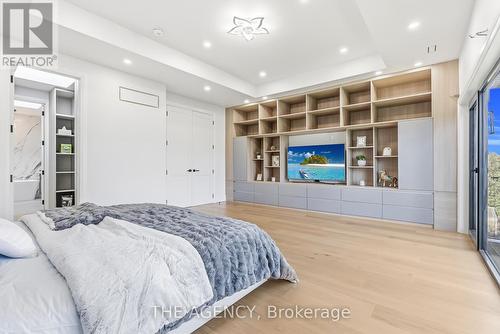 Primary Bedroom wall-to-wall built in. - 9 Earl Street, Mississauga, ON - Indoor Photo Showing Bedroom