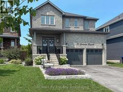 77 LOCKERBIE CRESCENT  Collingwood, ON L9Y 0Y8